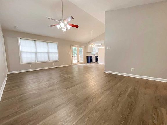 4th image of 2929 Ivy Meadow Dr