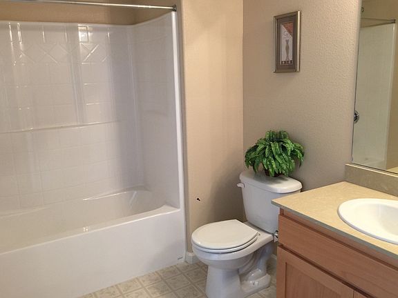 5th image of 2355 Northshore Dr