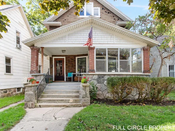 1435 Broadway Ave NW, Grand Rapids, MI 49504