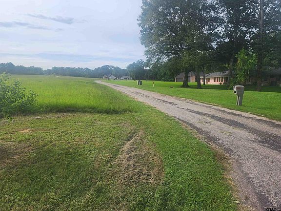 3rd image of County Road 2136