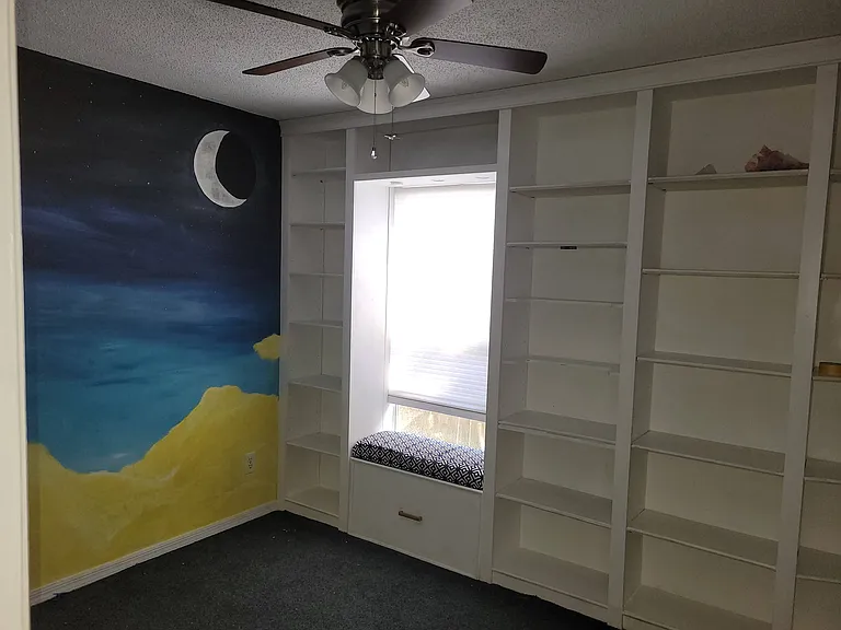 1028 McCully Ct — Photo 12