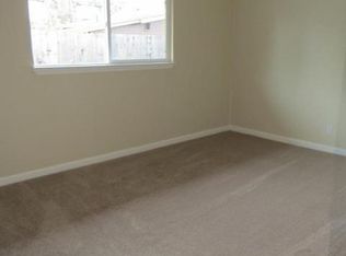 1386 Slater St, Santa Rosa, CA 95404