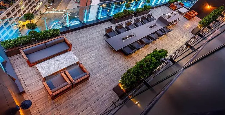 Rented by The KCI Group | media 98