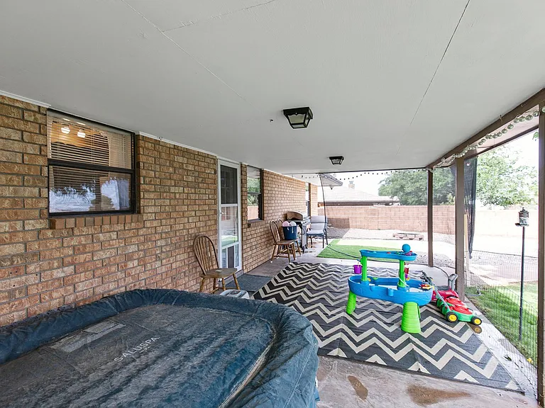3027 Los Robles — Photo 26