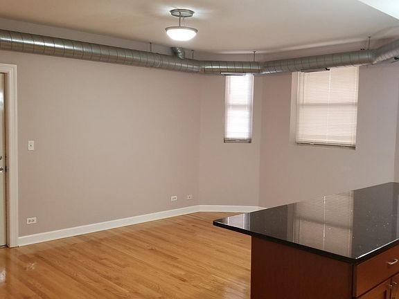 2nd image of 1651 W Pratt Blvd