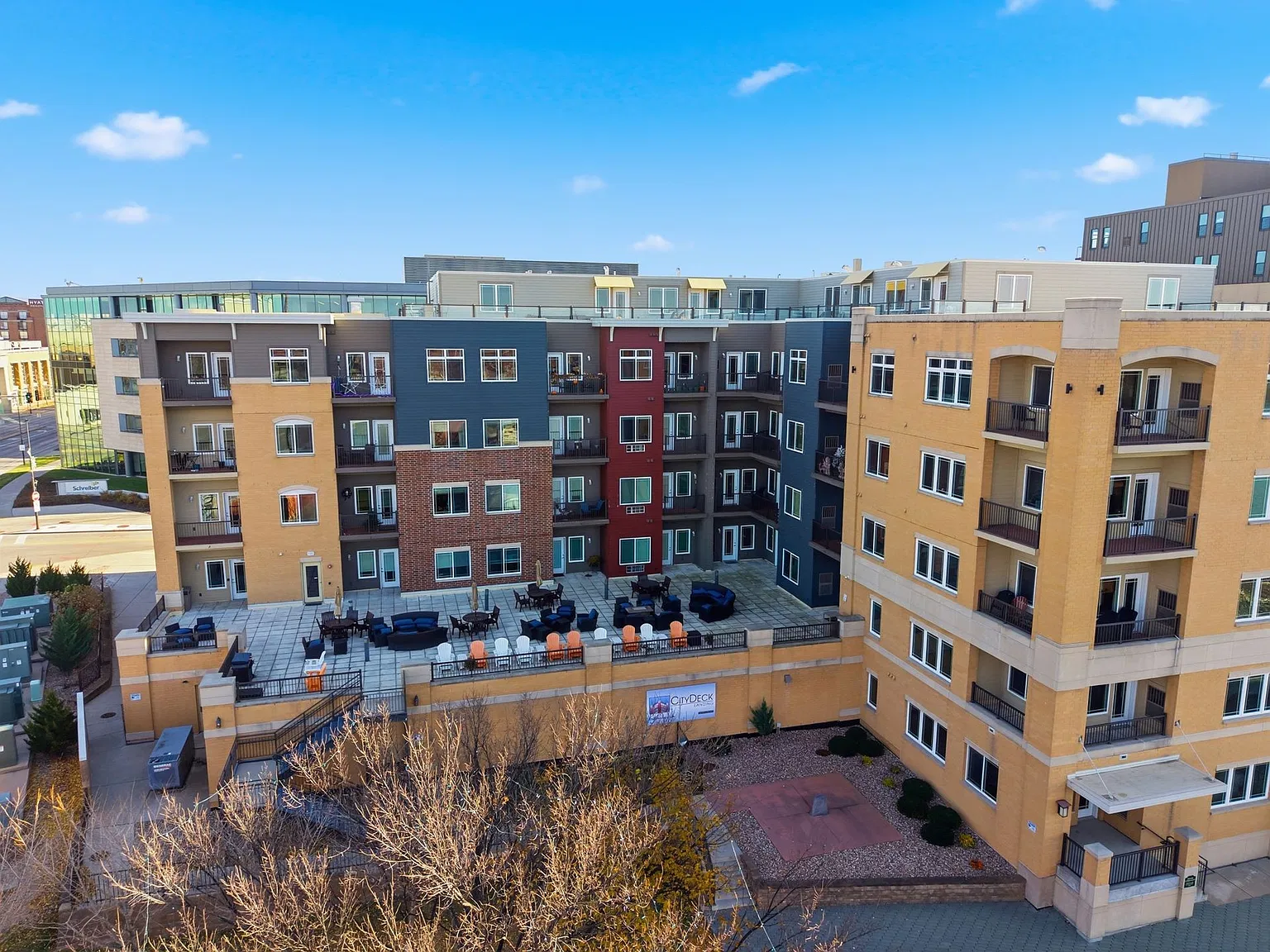 CityDeck Landing (CDL) — Photo 3