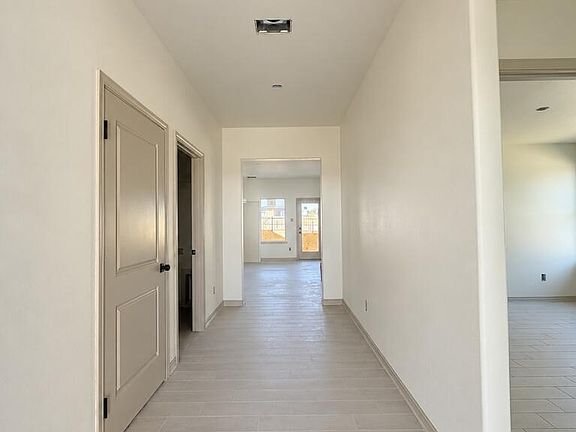 2nd image of 2722 Joshua Dr