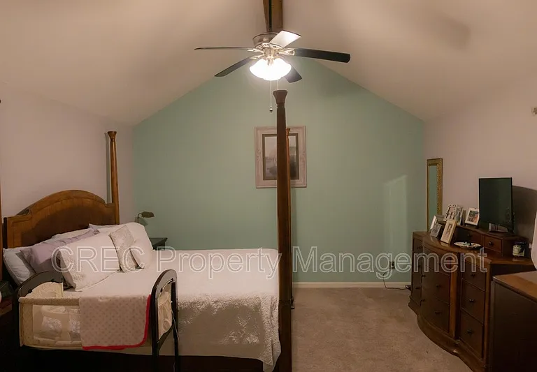 114 Queensbury Cir — Photo 23
