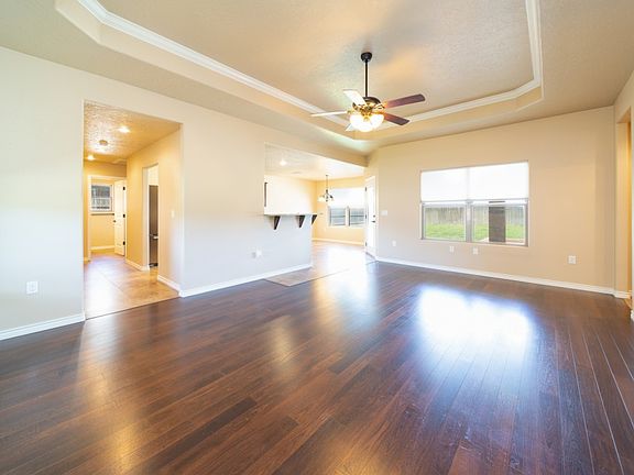2nd image of 2416 Flagstone Dr