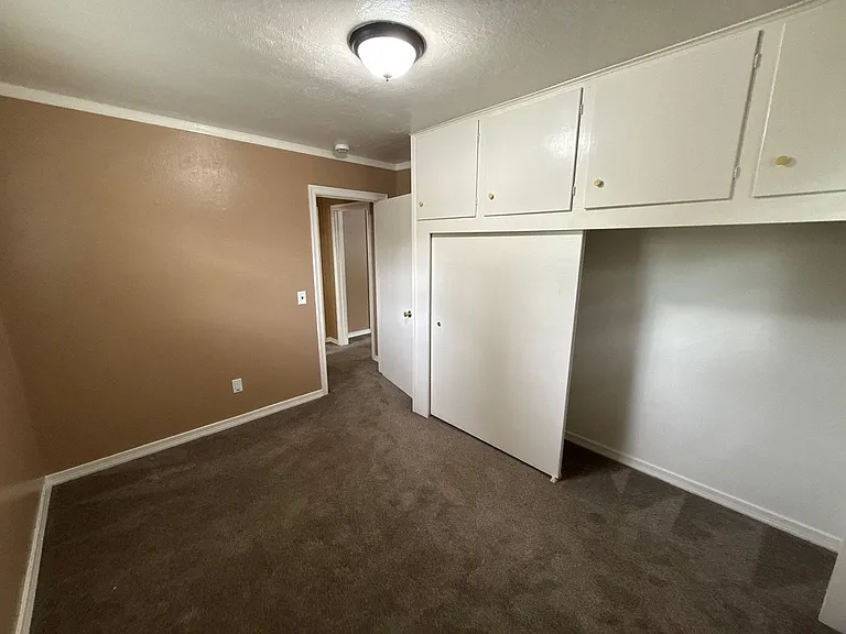 465 Madrona Ave SE — Photo 12