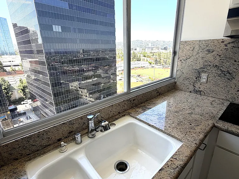 2160 Century Park E #1101 — Photo 12