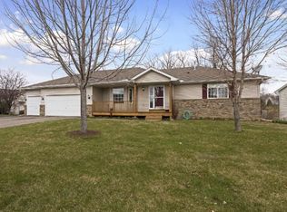 4300 Forest Rd, Saint Bonifacius, MN 55375