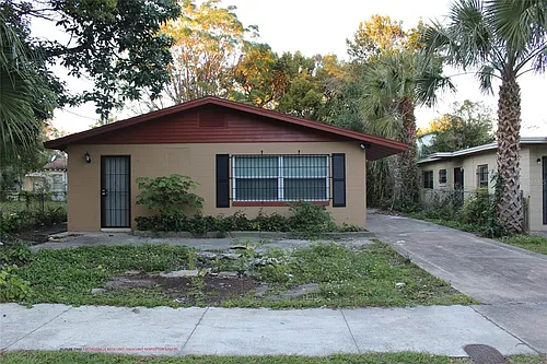 817 Bentley St #A Photo 1
