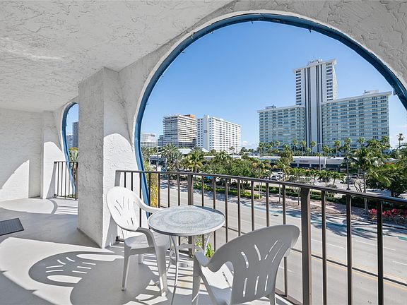 2nd image of 3909 N Ocean Boulevard #409