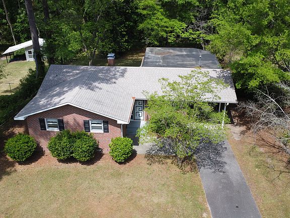 3rd image of 245 S Hillcrest Drive