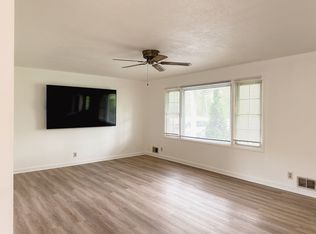 4462 Mount Read Blvd, Rochester, NY 14616