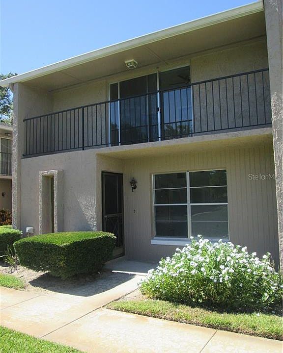 1st image of 822 Town Cir