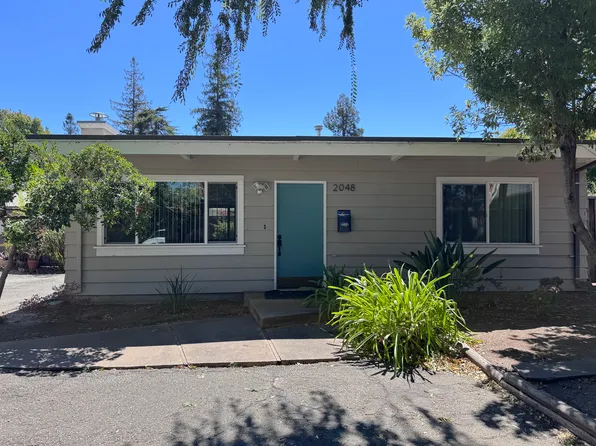 2048 Oberlin St, Palo Alto, CA 94306