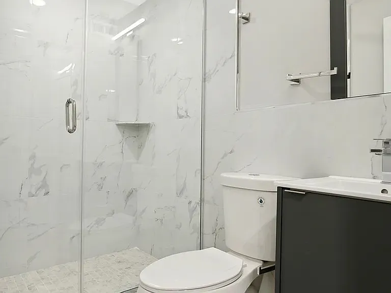 2120 Berges St E — Photo 3
