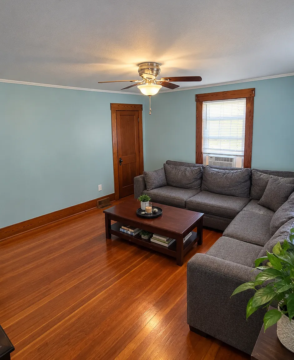 119 Glass St — Photo 2
