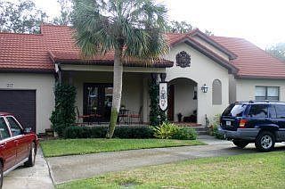 1st image of 217 Pinetree Dr