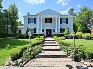 2691 S Bradway Blvd, Bloomfield Hills, MI 48301