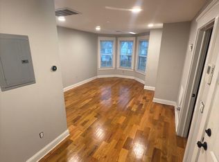 415 E 3rd Ave #2R, Roselle, NJ 07203