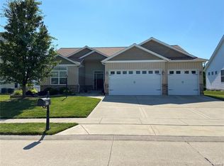 3115 Alexandria Dr, Glen Carbon, IL 62034