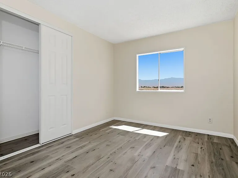 4550 W Horn Rd — Photo 15