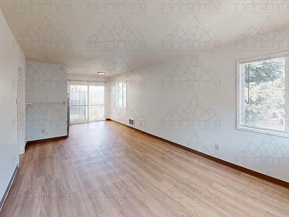 2nd image of 517 Liberty St #1