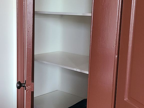 TWO closets in the sleeping nook