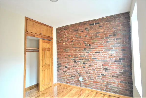 Rented by Bold New York | media 14