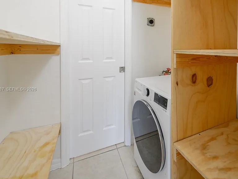 7737 SW 88th St #C312 — Photo 23