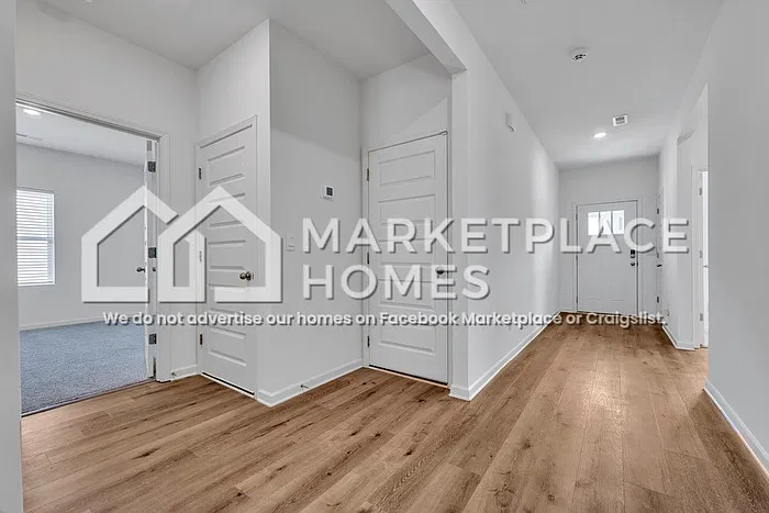 4 bed, 2.0 bath, 1774 sqft, $2,075 — Photo 4