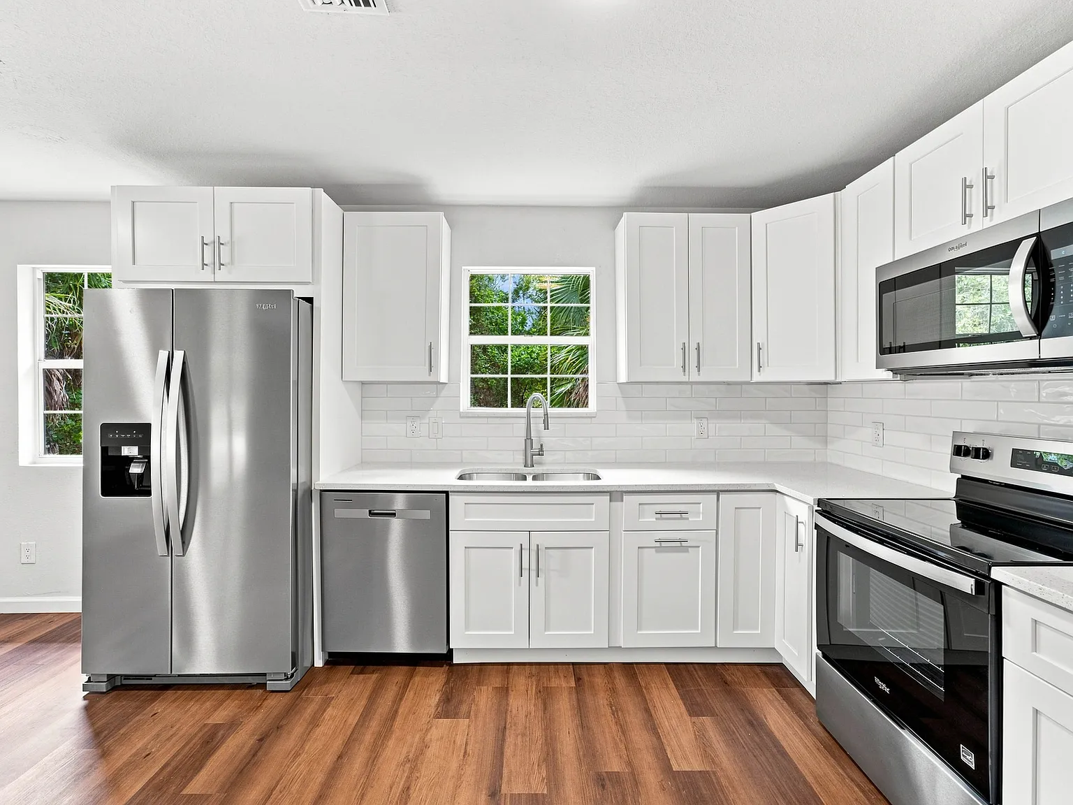 5 bed, 1890 sqft, $2,100 — Photo 4