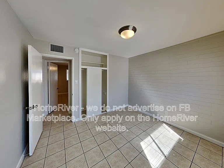 3212 W Marshall Ave — Photo 14