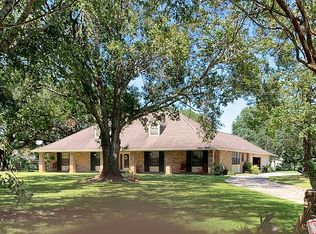 1806 Bayou Rd, Thibodaux, LA 70301