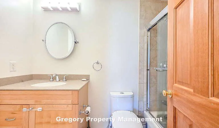 11204 NE 58th Pl — Photo 35
