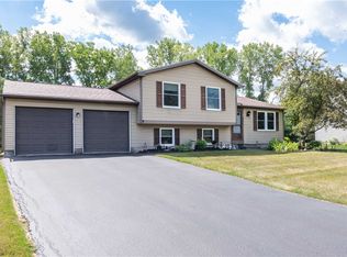 60 Loyalist Ave, Rochester, NY 14624