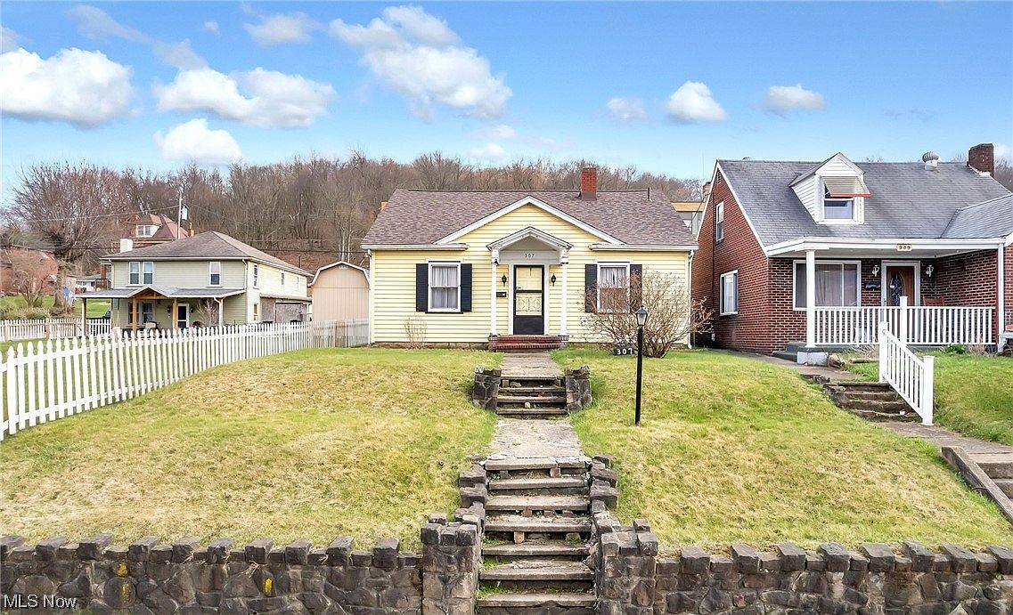 307 Washington St, Newell, WV 26050 Zillow
