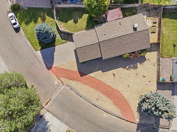 2nd image of 2289 N Arriba Cir