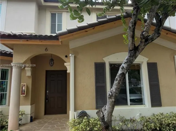 8986 W Flagler St APT 6, Miami, FL 33174