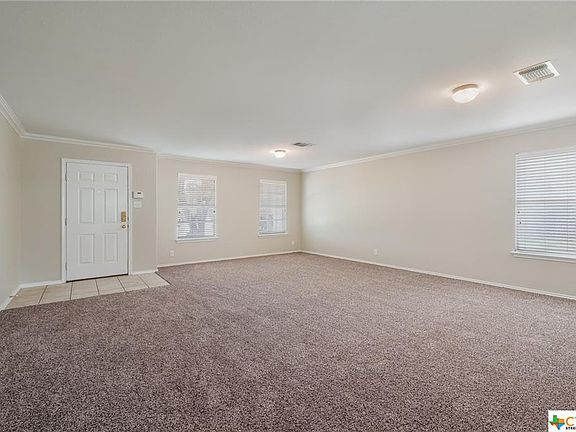4th image of 1606 Elizabeth Ct