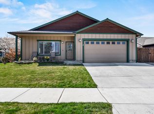 20283 Poe Sholes Dr, Bend, OR 97703