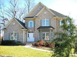 3569 Campton Ridge Rd, Pfafftown, NC 27040