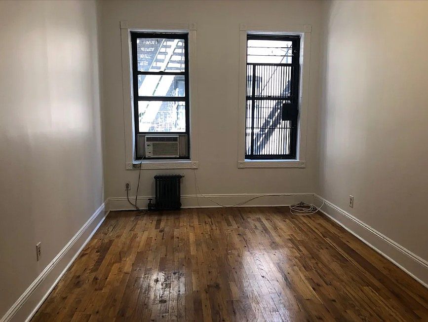 1st image of 215 W 108th St APT 7