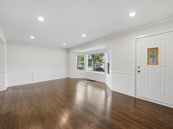 4th image of 8113 S Campbell Ave