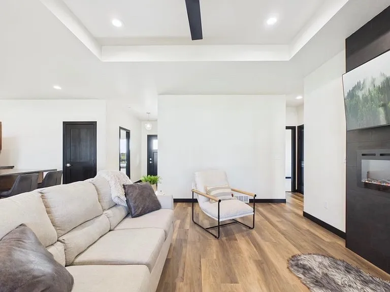 515 Bunyan Dr — Photo 10