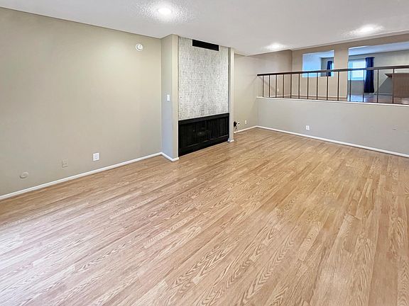 4th image of 4163 W Sarah St