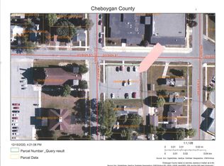 222 N Bailey St, Cheboygan, MI 49721